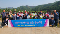 농협경주시지부와 경주 고향·농가주부모임, 안동에서 산불피해 농가 일손돕기